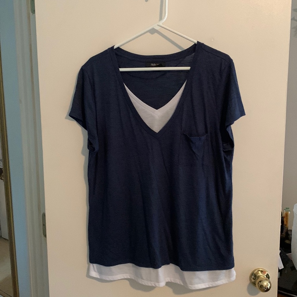 Style & Co Blue/White Tee Shirt. Polyester/Rayon blend. size XL